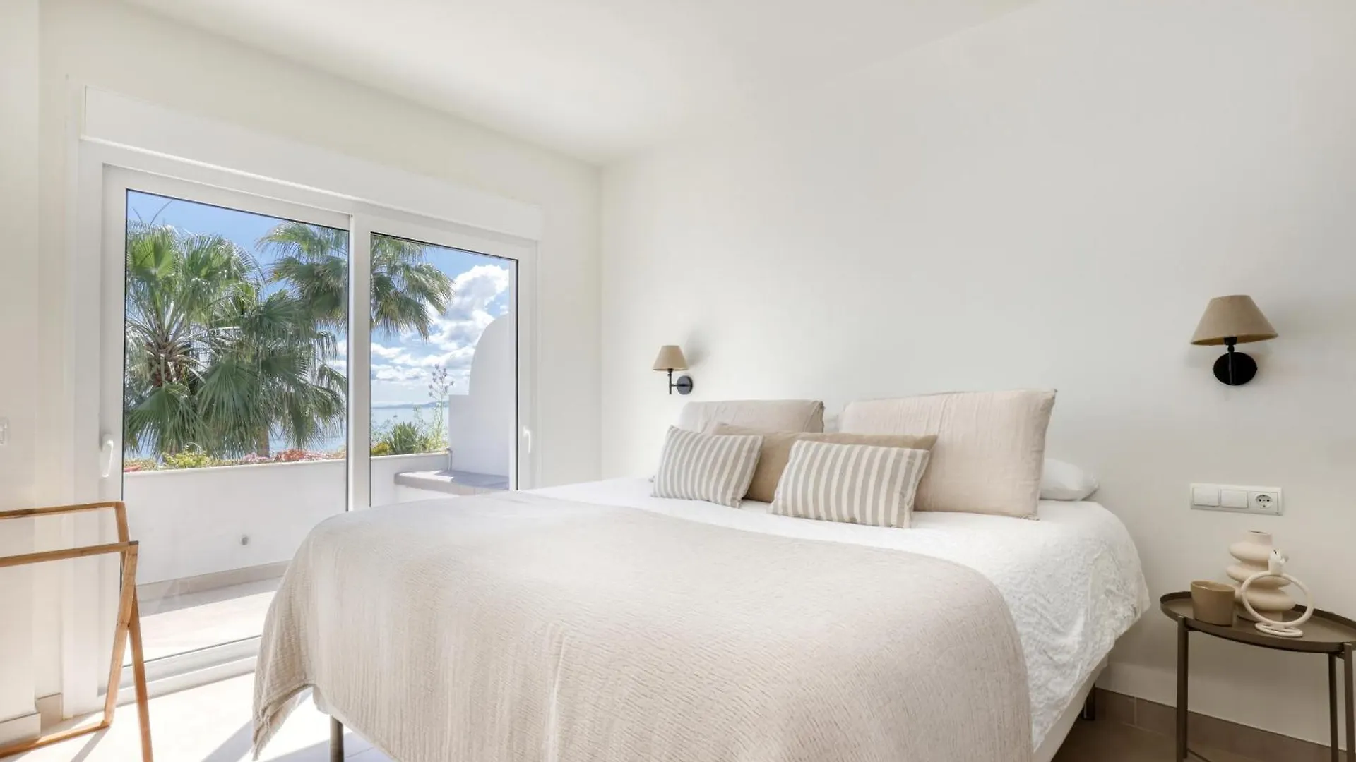 Penthouse Cordoba Balcony Sea View Apartment Estepona Spain